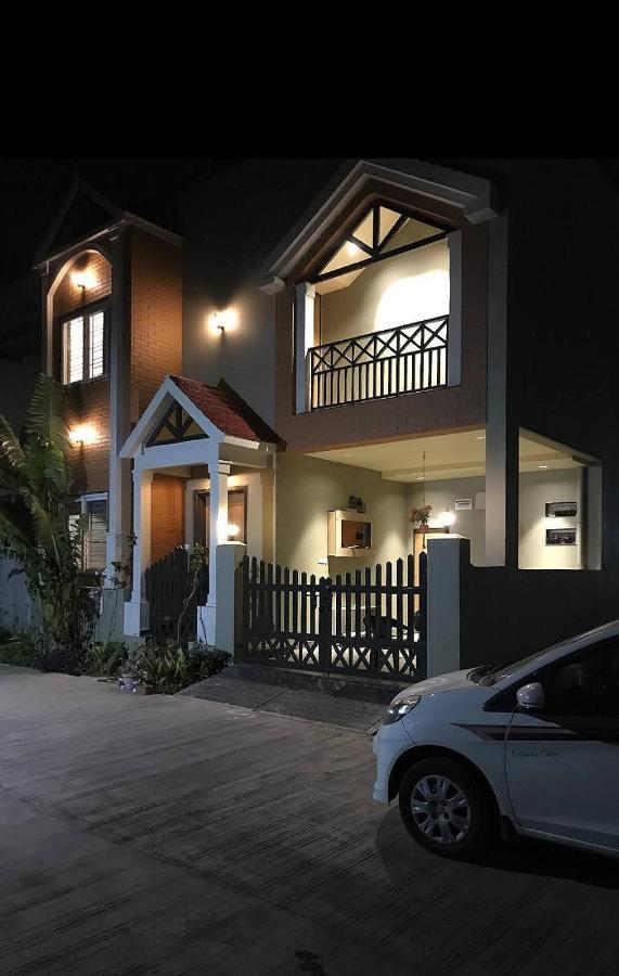 Entire Craftsman House With 2 Bedrooms Kitchen And More Rāipur Eksteriør billede